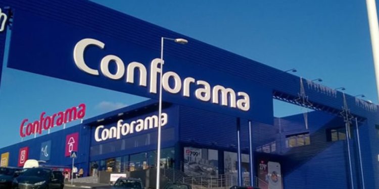 InvestiRE rileva da Conforama tre immobili commerciali
