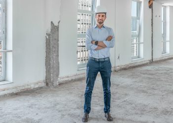 Artisa, al via la ristrutturazione della torre di via Turati 32