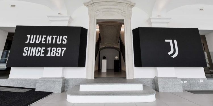 La Juventus si compra la sede di Torino
