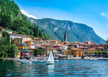 Torna di moda la casa al lago
