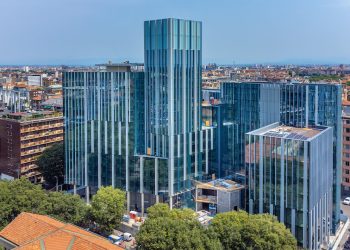 King Street e Kryalos affittano l’immobile Pharo di Milano