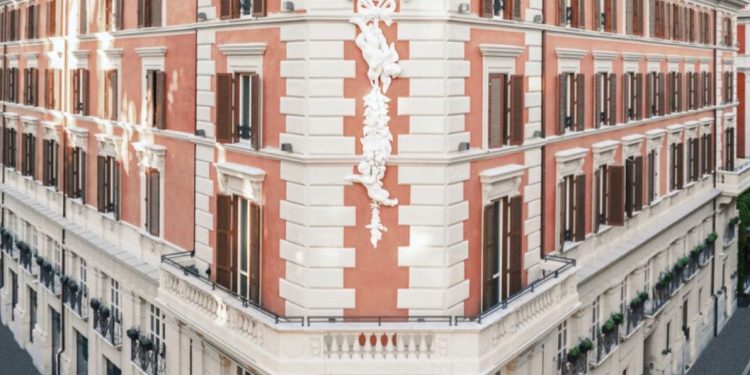 King Street, Omnam Group and Kryalos SGR vendono l’hotel W Rome