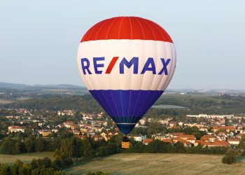 RE/MAX, 2 europei su 3 disposti a compromessi sulla casa per tutelare l’ambiente