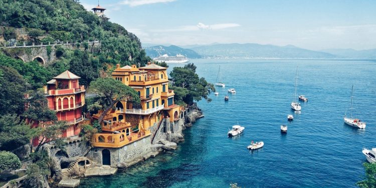 Le case vacanze pesano per il 7,3% sul totale delle vendite di case in Italia nel 2022