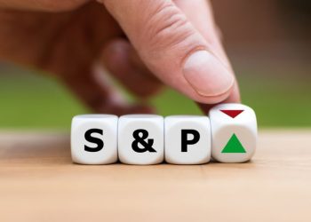 S&P, prezzi del residenziale in calo almeno fino al 2024 in tutta Europa