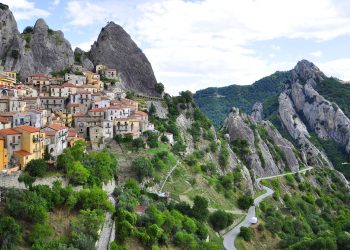 Casa, investimenti nei borghi tra le prime tendenze immobiliari del 2023