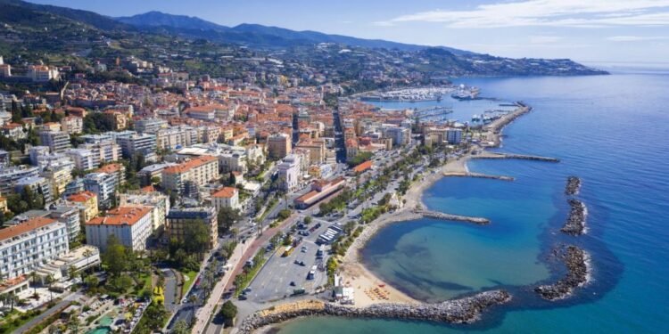 Sanremo, prezzi appartamenti fino a 250 euro al giorno durante il Festival
