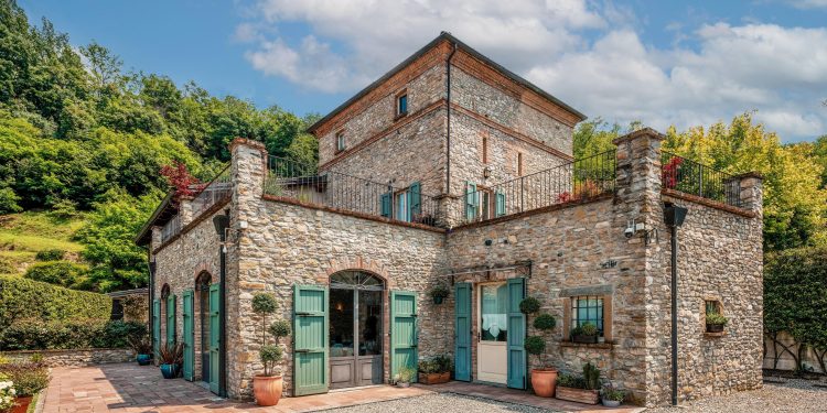 Platinum Luxury Auctions, un nuovo modello per le aste immobiliari