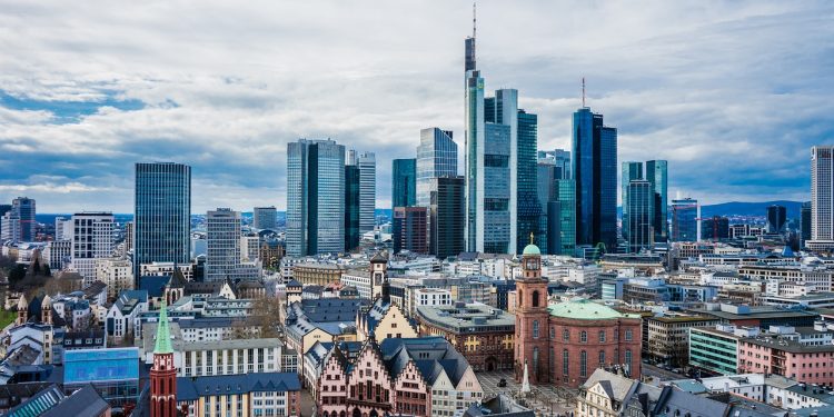S&P: “Correzione prolungata per il mercato residenziale europeo”