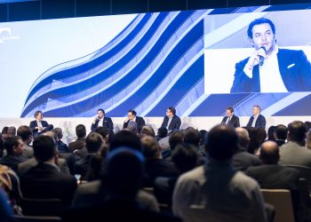 Dla Piper: “investitori in posizione di attesa, elementi disruption strutturali”