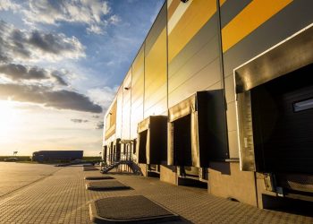 Logistica prima asset class del 2023, +3% canoni locazione in prime location