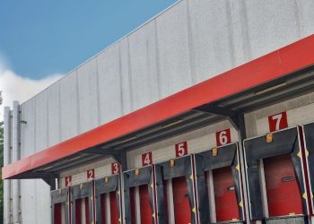 Kryalos acquista due asset logistici da 15.400 mq a Legnano (Milano)