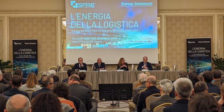 Logistica, nel 2023 investiti 1,7 miliardi di € per un fatturato di 5,5 miliardi