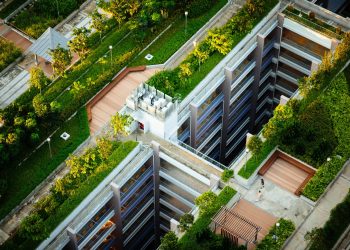 Jll con Evogy per la decarbonizzazione del settore real estate