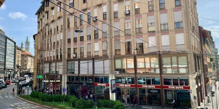 Aquileia Capital Services vende l’ex sede di Hsbc in via Torino a Milano