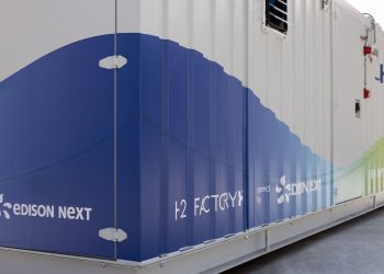Arriva la prima lastra ceramica prodotta con idrogeno verde