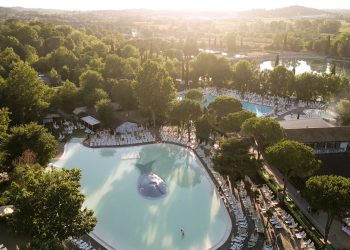 Da Hines e Clessidra 120 mln di € sul turismo open air di Human Company