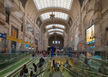 Dws e Omers, accordo per l’acquisizione di Grandi Stazioni Retail