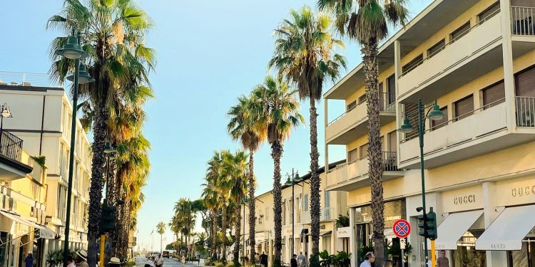 A Forte dei Marmi la via più cara d’Italia dove acquistare una casa