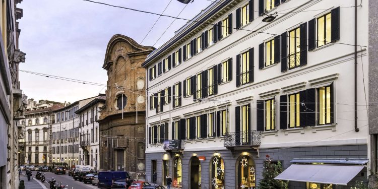 Prelios Sgr vende un immobile direzionale di 5.700 mq in via Durini a Milano