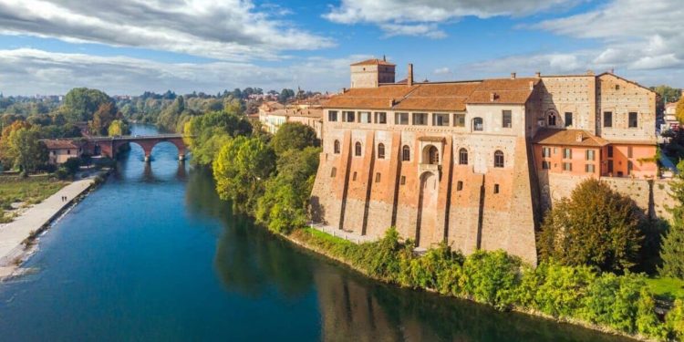 Officine Mak cede a Risparmio Casa un’area commerciale nel milanese