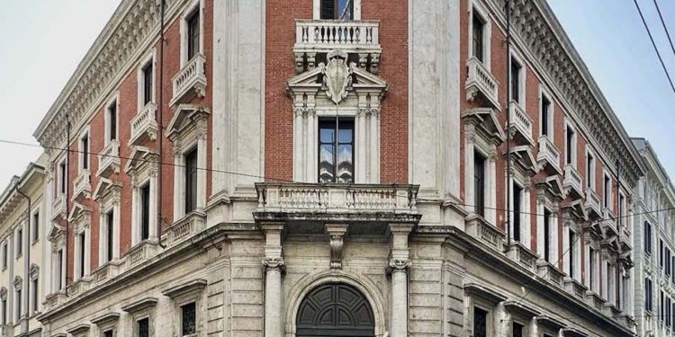 Crea.Re Group e Vertico rilevano l’ex sede del Banco di Napoli a Torino