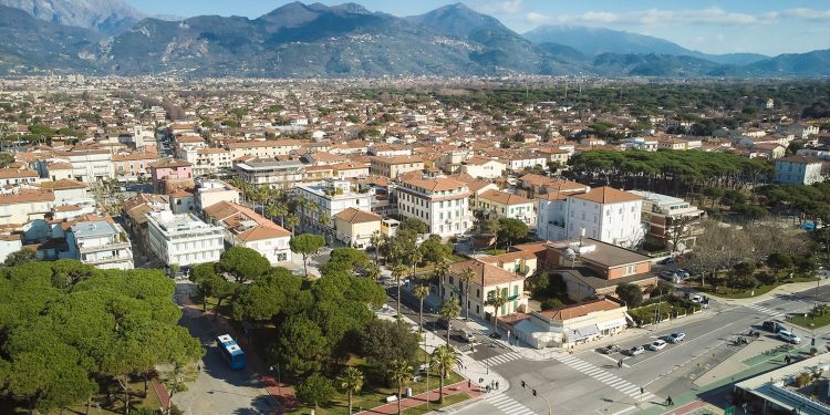 Casa vacanze, è Forte dei Marmi la località più costosa d’Italia