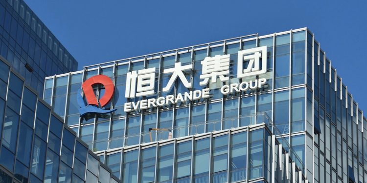 Evergrande delistata da Hong Kong. Recuperati solo 255 mln di $