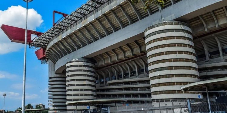 Milano, via libera alla vendita di San Siro. Foster + Partners e Manica per il nuovo stadio