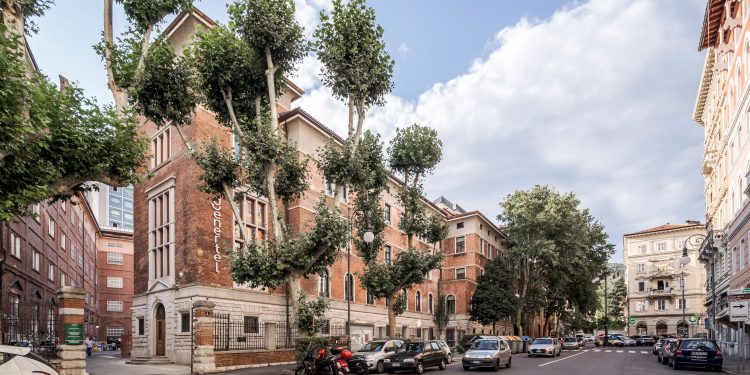 Dall’archeologia industriale all’ufficio: VGA Architects per Generali