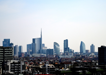 Milano rilancia l’abitare accessibile: 10mila alloggi in dieci anni a canoni sostenibili