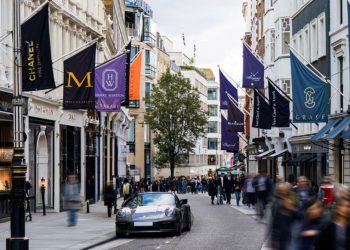 Lusso, è New Bond Street a Londra la regina 2025 dell’high-street