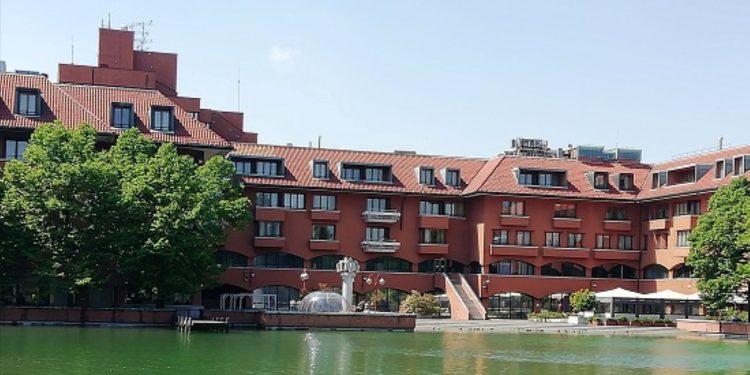 Kryalos Sgr (fondo Artemide) vende il ‘Palazzo dei Cigni’ di Segrate