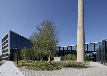 Valesco rileva per 200 mln di € l’headquarters di Moncler a Milano