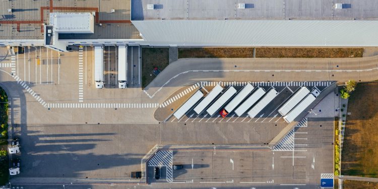Cdp, logistica settore da 120 miliardi e 72mila imprese