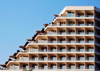 La casa ideale degli italiani tra ottimismo, prezzi elevati e nuove priorità abitative