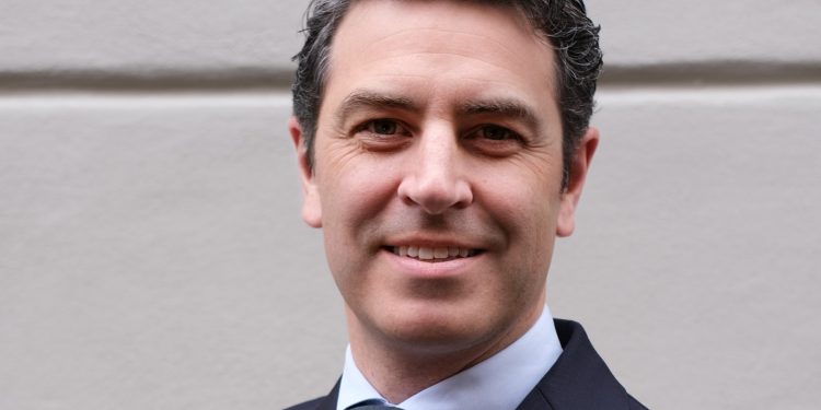 Investimenti a 2,99 mld (+14%), ritorno del retail e accelerazione degli alternatives