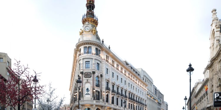 Mohari e Generali Real Estate rifinanziano il Four Seasons Madrid con 330 milioni