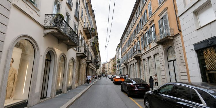 Il retail italiano vince la partita europea: 3,3 miliardi di investimenti nel 2025